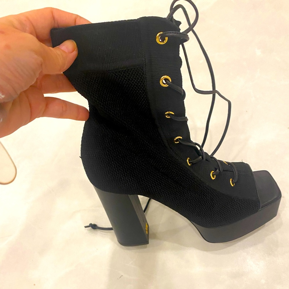 Platform peep toe lace up mesh bootie